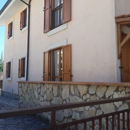 Appartamento Del Lago Villetta Barrea Dış mekan fotoğraf